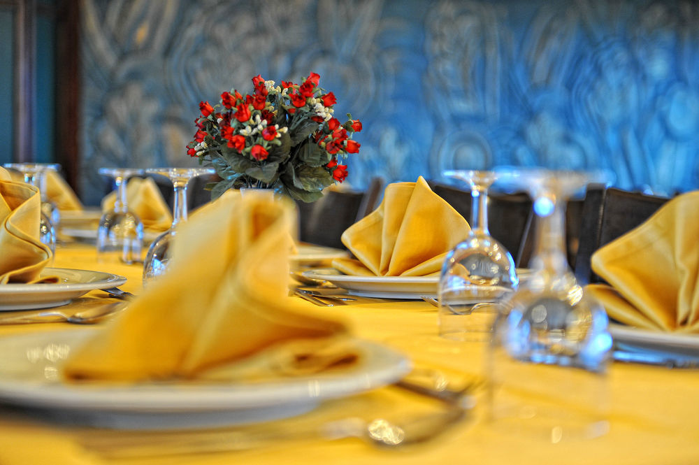 Horon Hotel ทรับซอน ภายนอก รูปภาพ
